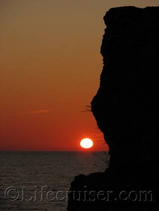 Rauk Sunset, Fårö island, Gotland, Sweden, Copyright Lifecruiser.com