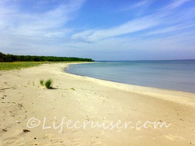 Lifecruiser schreeching sand beach