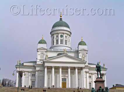 Helsinki Cathedral, Finland, Photo by Lifecruiser