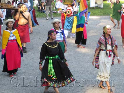 Girls at Inti Raymi - Solfesten by Casa Peru Suecia, Stockholm, Photo Copyright Lifecruiser.com