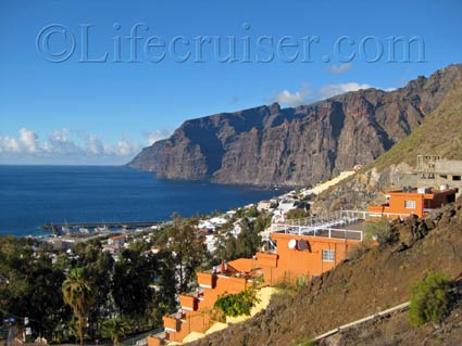 Los Gigantes Tenerife Island by Lifecruiser