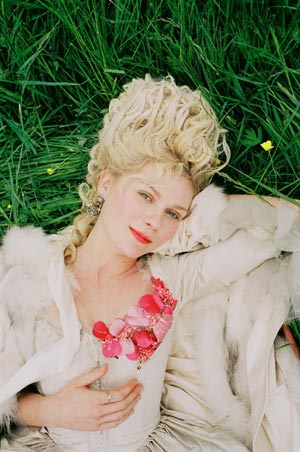 Marie Antoinette in the grass