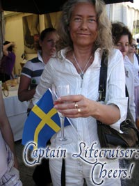 Captain Lifecruisers toast for Sweden