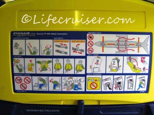 Ryanair Boeing 737-800 Safety Information sheet