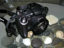 Captain Lifecruisers new digital camera Canon Powershot S5 IS