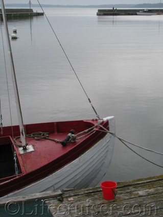 gotland-boat-red-details, Baltic Sea, Sweden