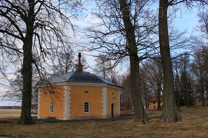 Sweden: Julita Mansion's Octagon House