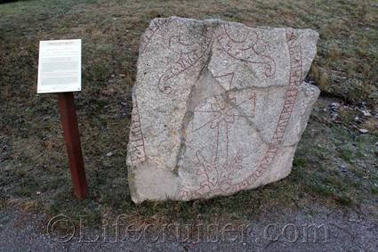 se-sigtuna-runes-390, Sweden