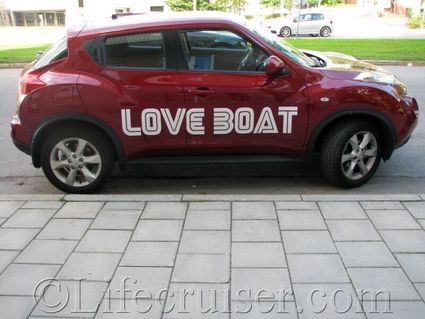 se-stockholm-car-love-boat