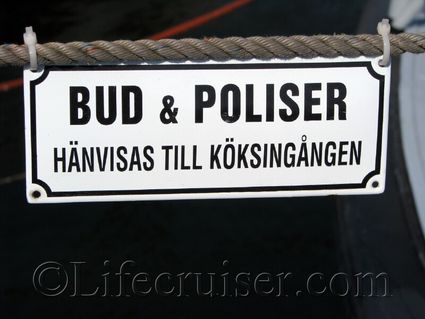 Travel-photo-fun-signs, Swedish